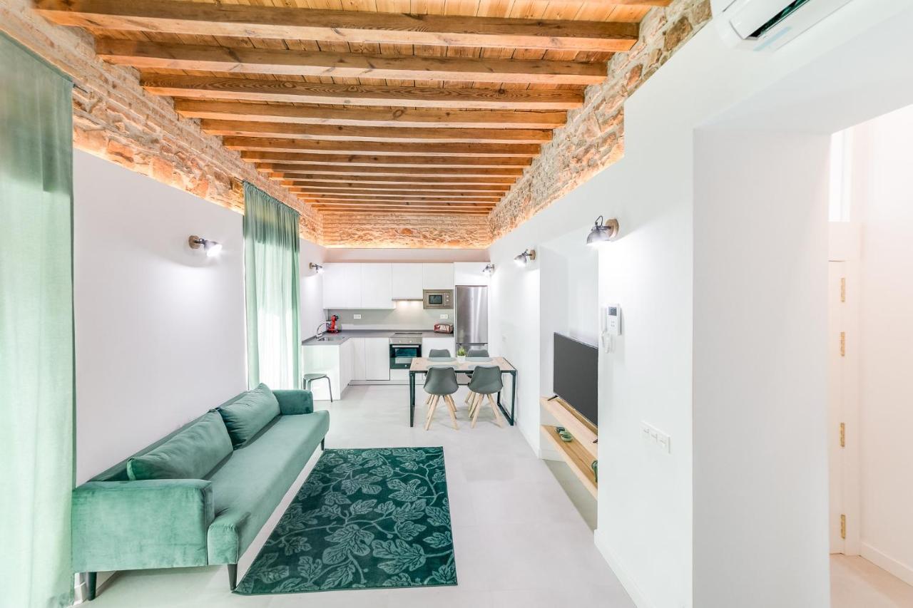 Suite Homes Sweet Postigos Terrace Малага Екстер'єр фото